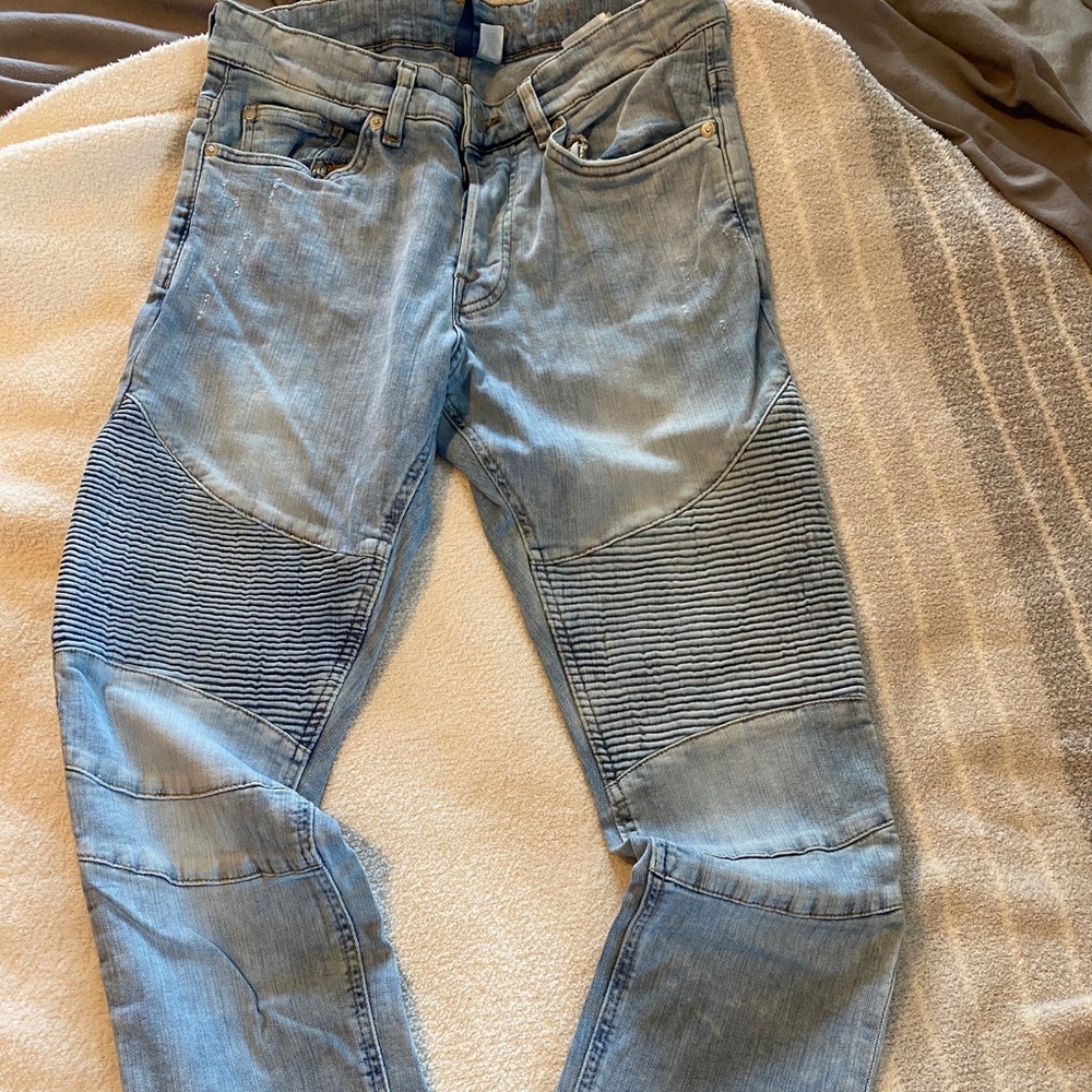 H&M skinny biker jeans.
